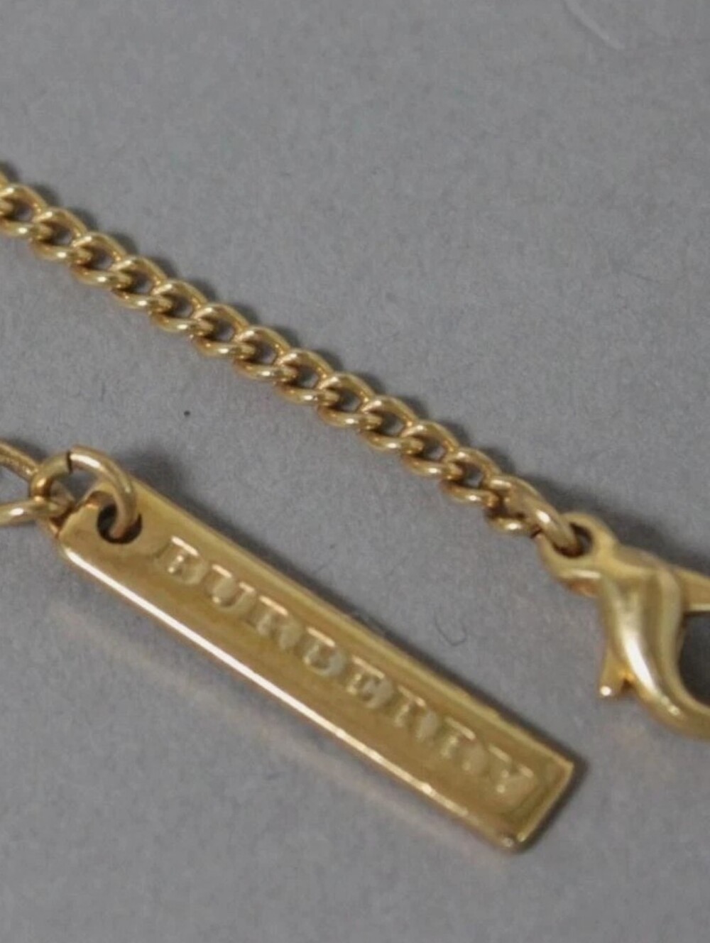 BURBERRYS Bear Plane Necklace 50th anniversary / Euc - Picture 7 of 7